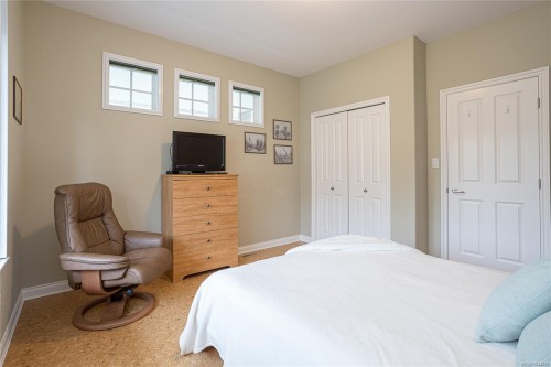 1384 Cape Cod Dr, Parksville, BC 