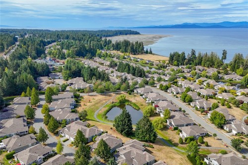 1384 Cape Cod Dr, Parksville, BC 