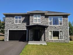 58 England Circle  Charlottetown, PE C1E 1W7