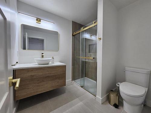 58 England Circle, Charlottetown, PE - Indoor Photo Showing Bathroom