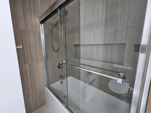 58 England Circle, Charlottetown, PE - Indoor Photo Showing Bathroom