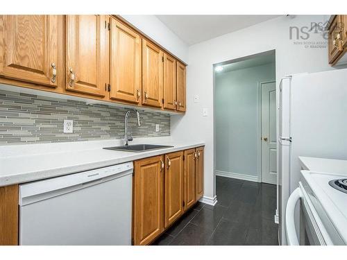 1 41 Moirs Mill Road, Bedford, NS - Indoor Photo Showing Other Room