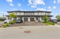 333 Rue Claude-Léveillée  Vaudreuil-Dorion, QC J7V 0Y7