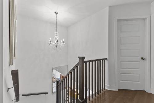 Staircase - 333 Rue Claude-Léveillée, Vaudreuil-Dorion, QC - Indoor Photo Showing Other Room