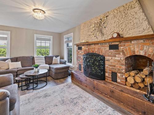 138 Cathy Drive, Cornwall, PE - Indoor Photo Showing Living Room With Fireplace