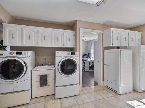 138 Cathy Drive, Cornwall, PE - Indoor Photo Showing Laundry Room