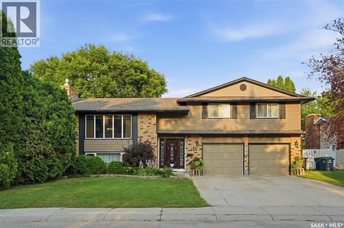 123 Trent Crescent, Saskatoon, SK - Outdoor With Facade