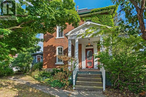 74 LAKE AVENUE W  Carleton Place, ON K7C 1L6