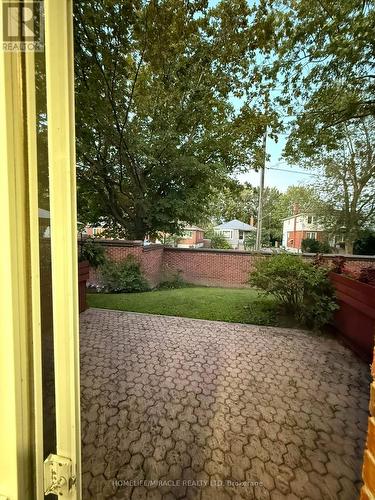 48 - 115 Wright Crescent, Kingston, ON - Outdoor