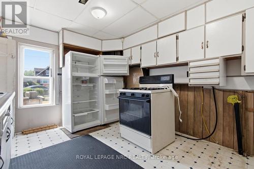 592 Fielden Avenue, Port Colborne (Main Street), ON - Indoor Photo Showing Other Room