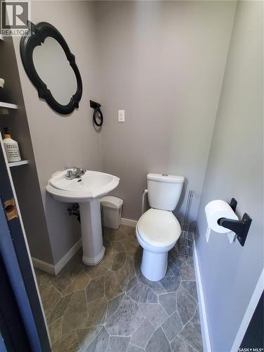 Neville Acreage, Neville, SK - Indoor Photo Showing Bathroom