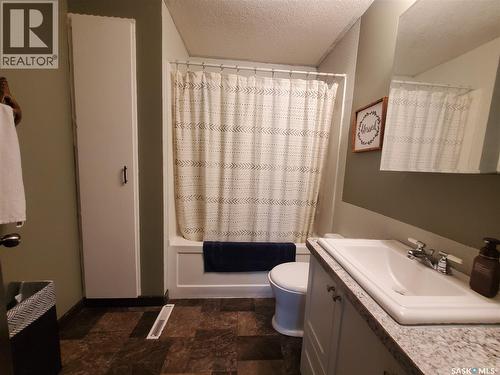 Neville Acreage, Neville, SK - Indoor Photo Showing Bathroom