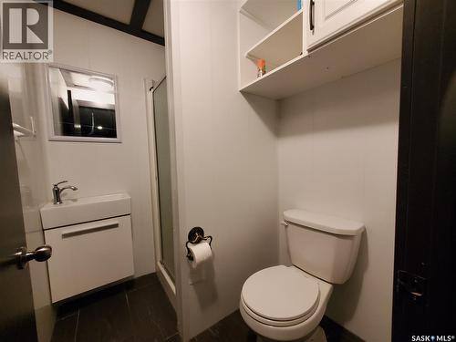 Neville Acreage, Neville, SK - Indoor Photo Showing Bathroom