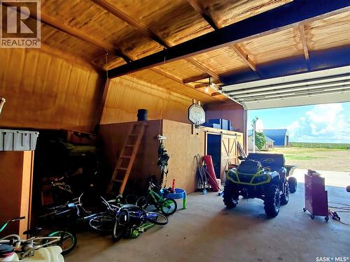 Neville Acreage, Neville, SK - Indoor