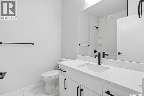 783 Nazarali Union, Saskatoon, SK - Indoor Photo Showing Bathroom