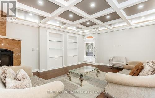 1755 Birchwood Drive, Mississauga, ON - Indoor Photo Showing Living Room With Fireplace