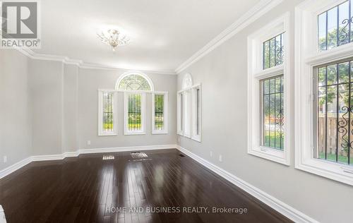 1755 Birchwood Drive, Mississauga, ON - Indoor Photo Showing Other Room