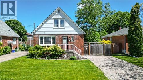 27 Delevan Crescent, Hamilton, ON - Outdoor