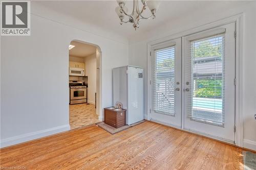 27 Delevan Crescent, Hamilton, ON - Indoor Photo Showing Other Room
