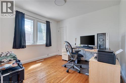27 Delevan Crescent, Hamilton, ON - Indoor Photo Showing Office