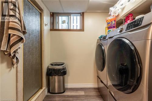 27 Delevan Crescent, Hamilton, ON - Indoor Photo Showing Laundry Room