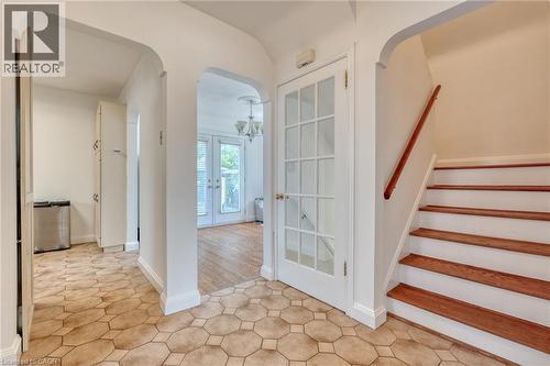 27 Delevan Crescent, Hamilton, ON - Indoor Photo Showing Other Room