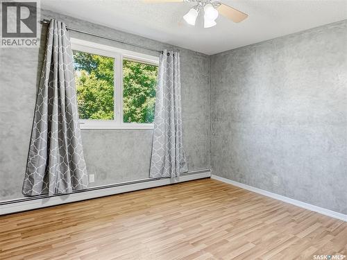 609 Railway Avenue, Balcarres, SK - Indoor Photo Showing Other Room