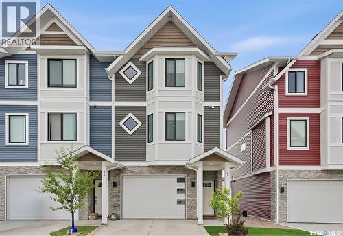 24 900 St Andrews LANE  Warman, SK S0K 4S0