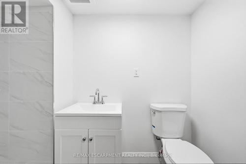 22 David Avenue, Hamilton, ON - Indoor Photo Showing Bathroom