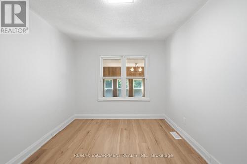 22 David Avenue, Hamilton, ON - Indoor Photo Showing Other Room