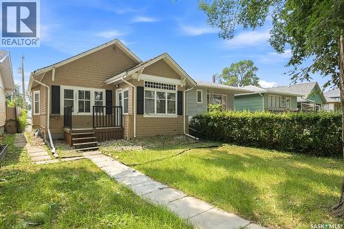 3621 dewdney AVENUE  Regina, SK S4T 0Z6