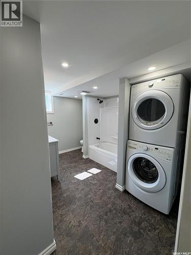 401 2Nd Avenue N, Rose Valley, SK - Indoor Photo Showing Laundry Room