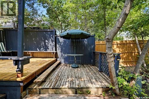 1555 Retallack Street, Regina, SK - Outdoor With Deck Patio Veranda