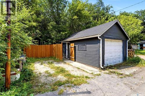 1555 Retallack Street, Regina, SK - Outdoor