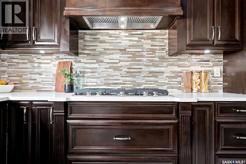 3325 Green Brook Road, Regina, SK - Indoor Photo Showing Kitchen With Upgraded Kitchen