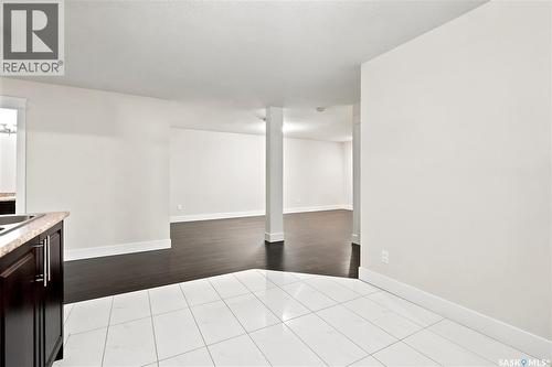 3325 Green Brook Road, Regina, SK - Indoor