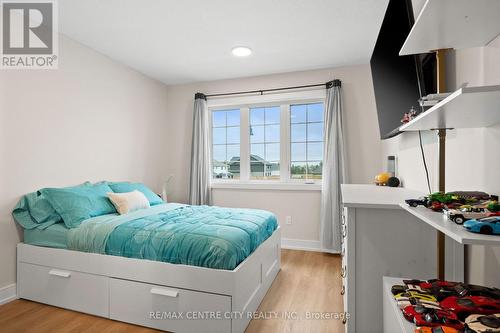 3rd Bedroom - 76 Styles Drive, St. Thomas, ON - Indoor Photo Showing Bedroom