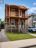 2 - 217 BRUYERE STREET Ottawa, ON K1N 5E4