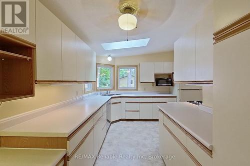117 Tamarack Drive, Central Huron (Goderich), ON - Indoor Photo Showing Kitchen With Double Sink