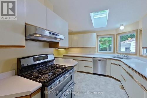 117 Tamarack Drive, Central Huron (Goderich), ON - Indoor Photo Showing Kitchen With Double Sink