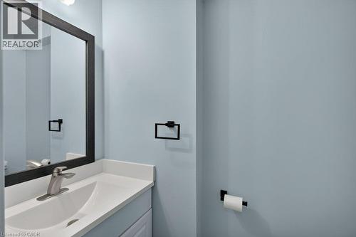 149 Lottridge Street, Hamilton, ON - Indoor Photo Showing Bathroom