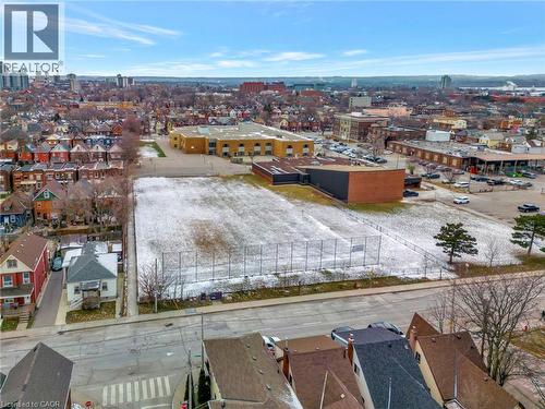 142 Sanford Avenue N, Hamilton, ON - Outdoor With View