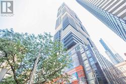 1805 - 7 GRENVILLE STREET Toronto, ON M4Y 1A1