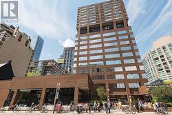 1206 - 914 YONGE STREET Toronto, ON M4W 3C8