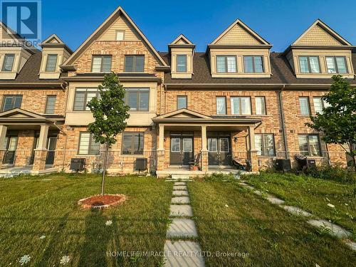 58 FRUITVALE CIRCLE  Brampton, ON L7A 5B8