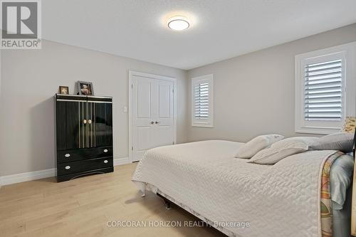 305 Blair Creek Drive, Kitchener, ON - Indoor Photo Showing Bedroom