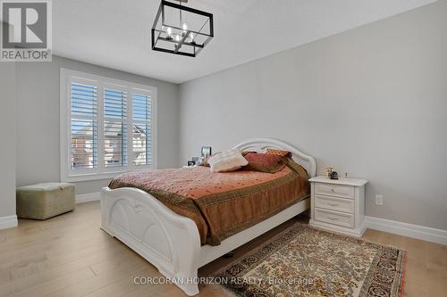 305 Blair Creek Drive, Kitchener, ON - Indoor Photo Showing Bedroom