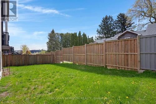 305 Blair Creek Drive, Kitchener, ON - Outdoor