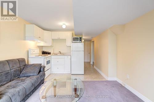 Bsmt - 97 Maple Ridge Crescent, Markham, ON - Indoor Photo Showing Kitchen
