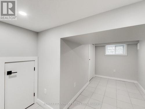 67 Cope Street, Hamilton, ON - Indoor Photo Showing Other Room